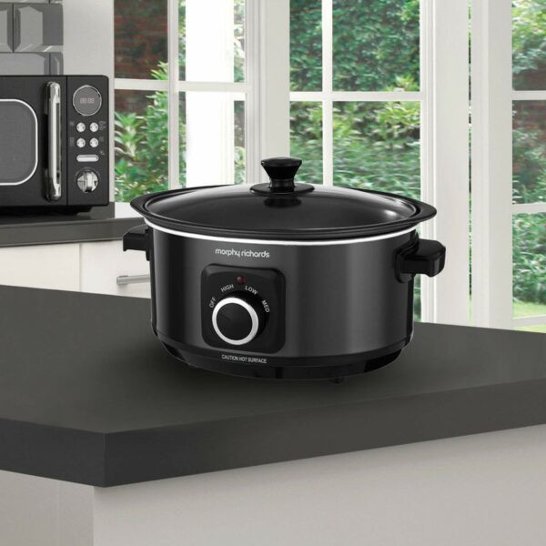 Morphy Richards 3.5L Sear & Stew Slow Cooker, Shatter Resistant Aluminium Pot, 3 Heat Settings, Hob Proof, Easy Clean